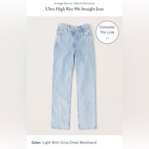 Abercrombie Jeans - Ultra High Rise 90s Straight Jean - 26 Short Length